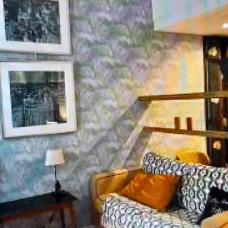 Gare Montparnasse,stuning Place,close To Eiffel Tour And Louvre Meusm, Front Metro ,good For Trip Appartamento